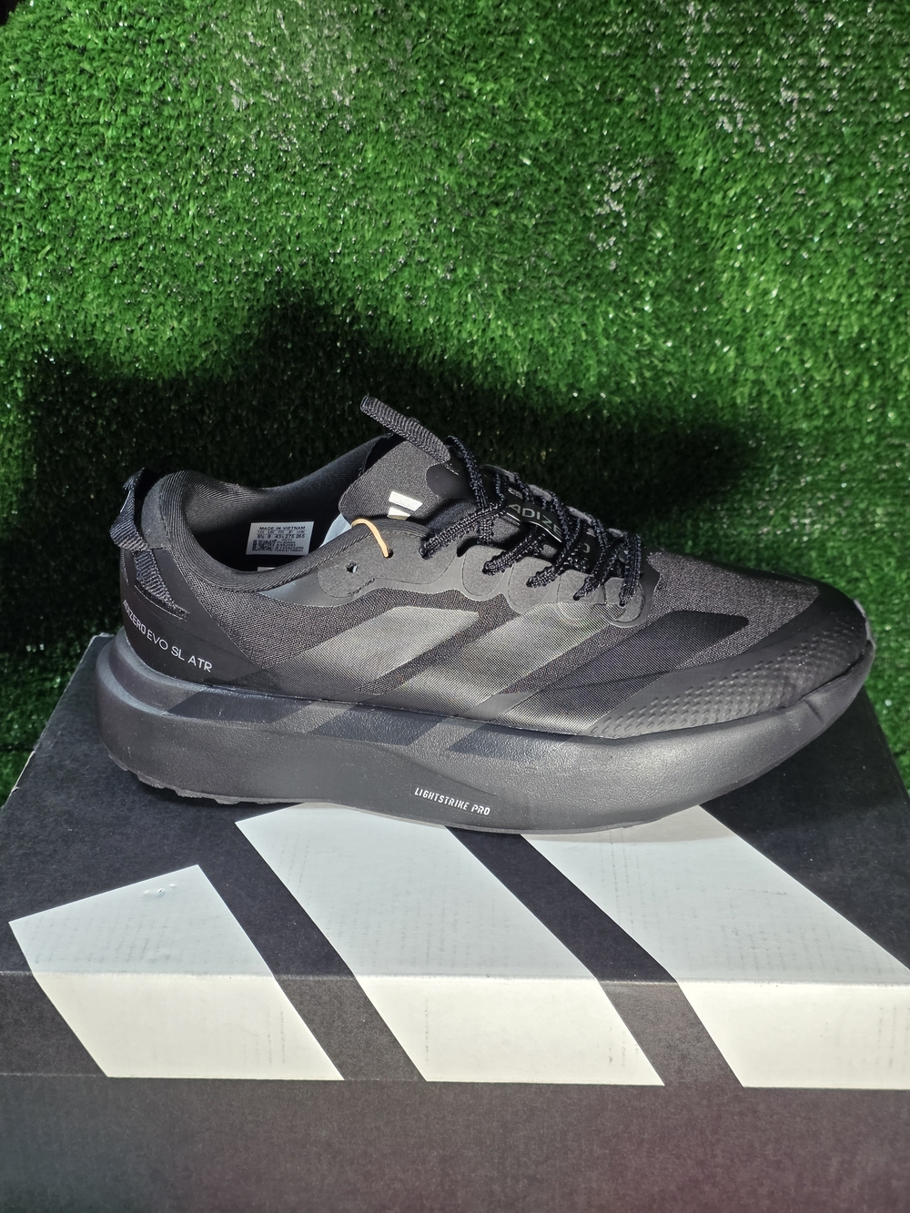 adidas Adizero Evo SL ATR Athletic Shoes US 9.5 Brand New